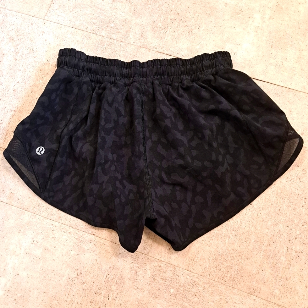 Lululemon Hottie Hot Shorts